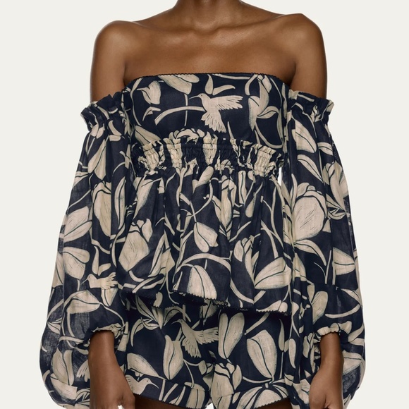 AGUA BY AGUA BENDITA Jamaica Off-Shoulder Printed Linen Peplum Top - Picture 3 of 5